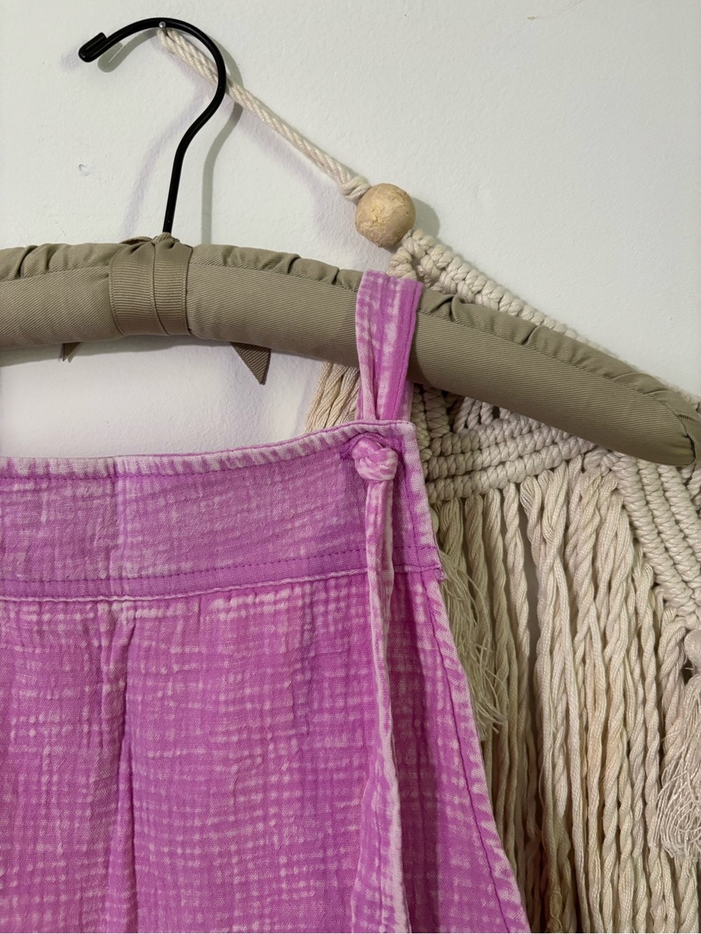 NWOT-Zenana Outfitters Mauve-Pink Gauze Romper with Front Pockets- 100% cotton - Picture 2 of 5